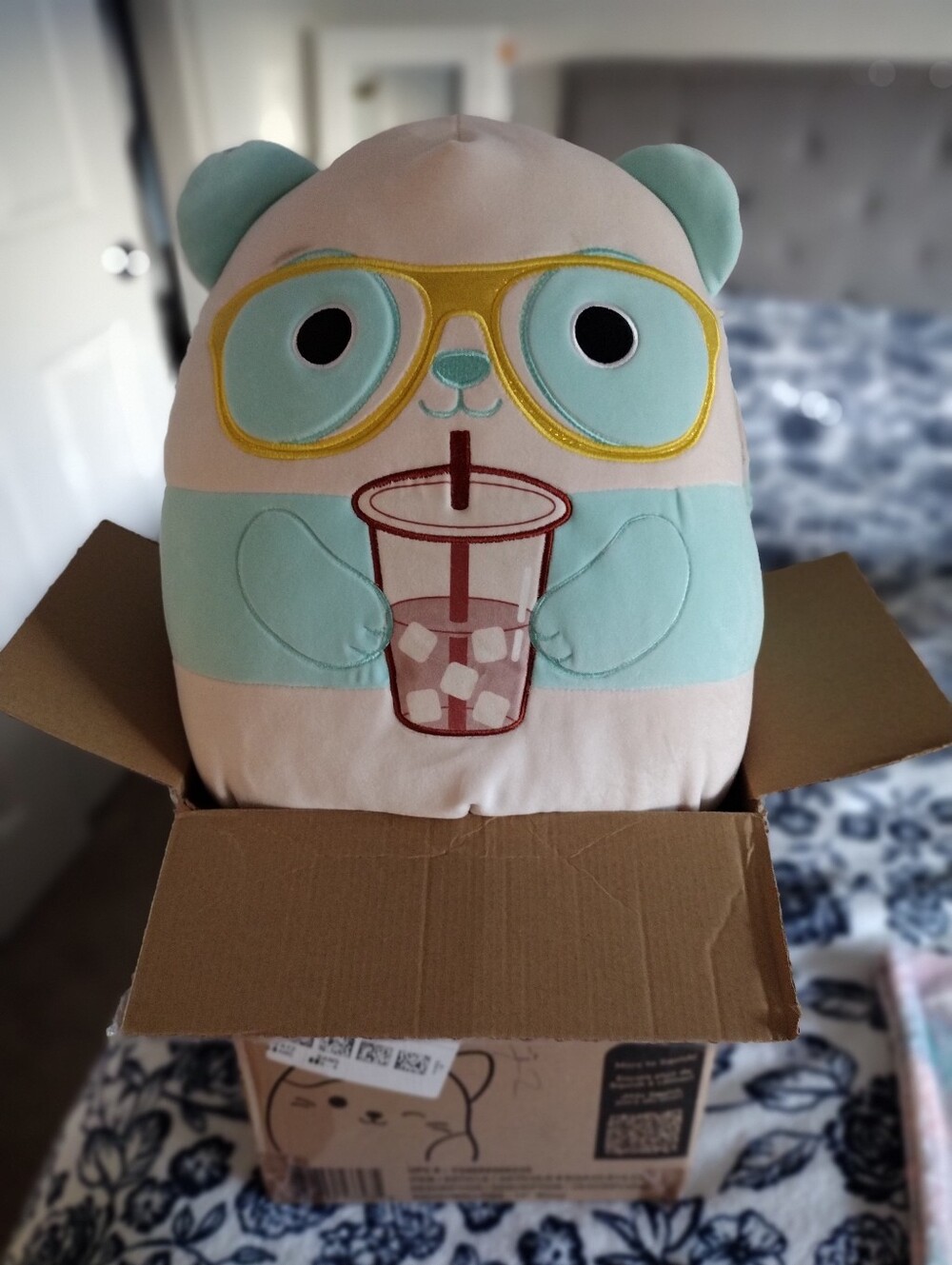 Squishmallows pastel teal and peach Sissy plush tag